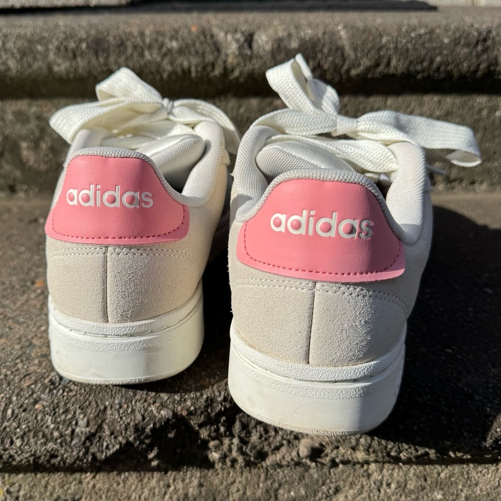 adidas glitter shoes 🔆 - Picture 3 of 7